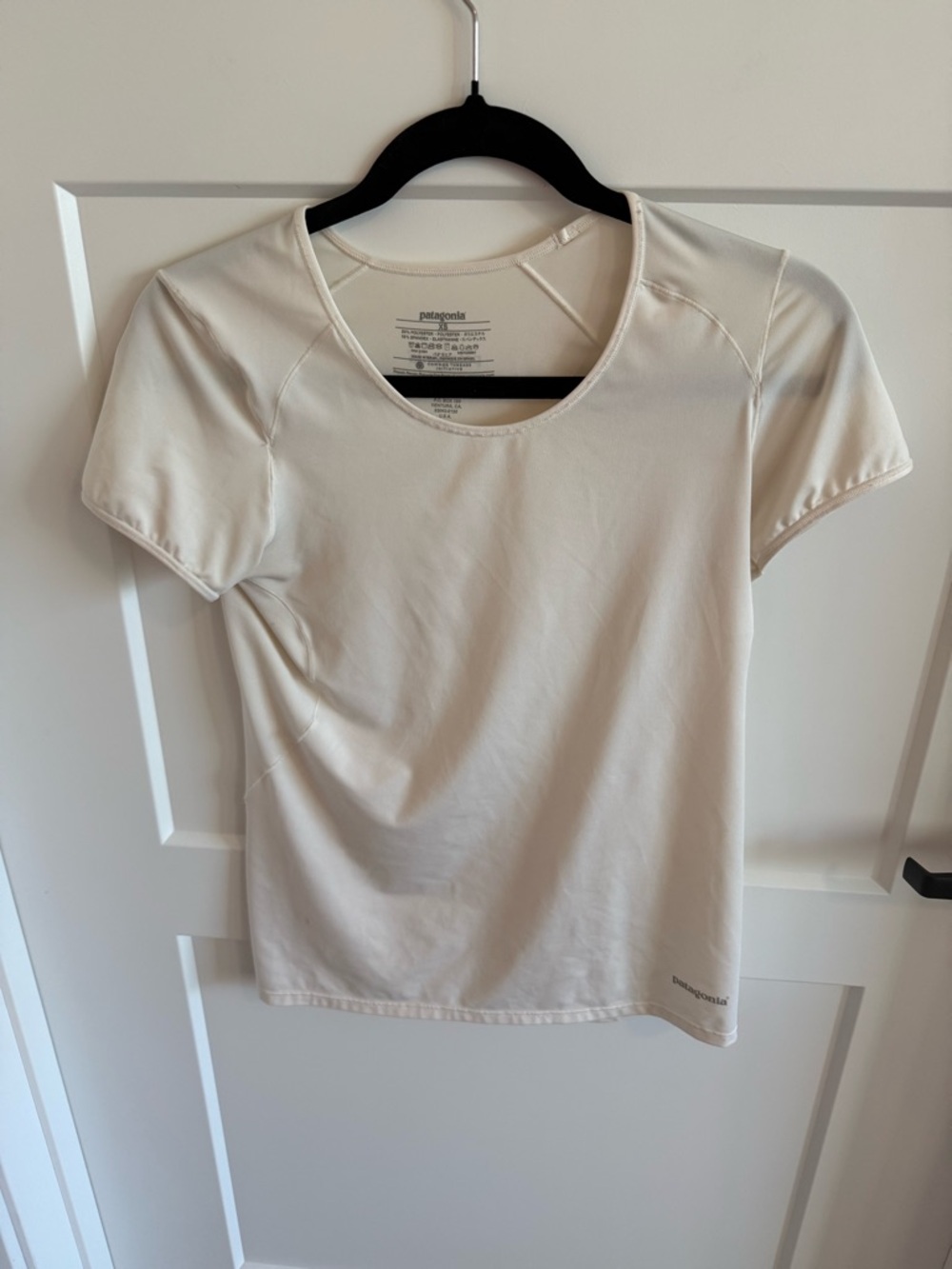 Patagonia Capilene Cool Short Sleeve Tee Cream Lightweight Performance Top XS